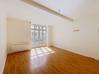  Appartement à louer 3 pièces 55 m²