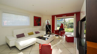  Maison � vendre 6 pi�ces 210 m�