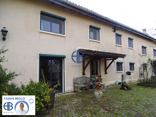  Maison � vendre 9 pi�ces 440 m�