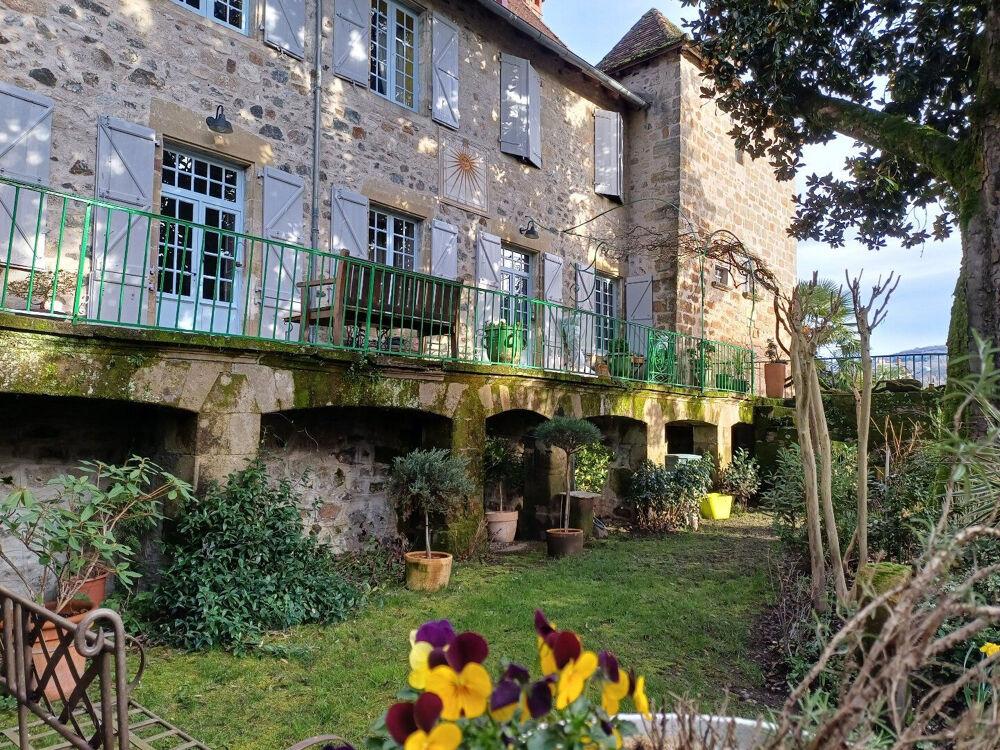 � vendre  Villa Beaulieu-sur-Dordogne (19120)