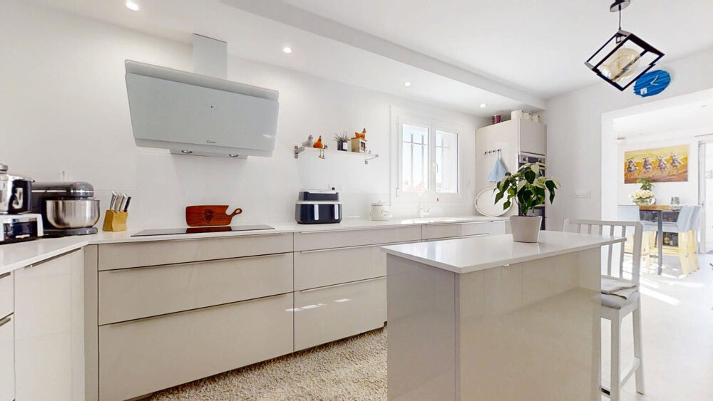 � vendre  Maison Six-Fours-les-Plages (83140)