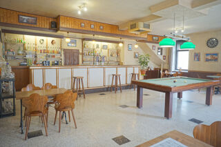  Immeuble � vendre 7 pi�ces 257 m�