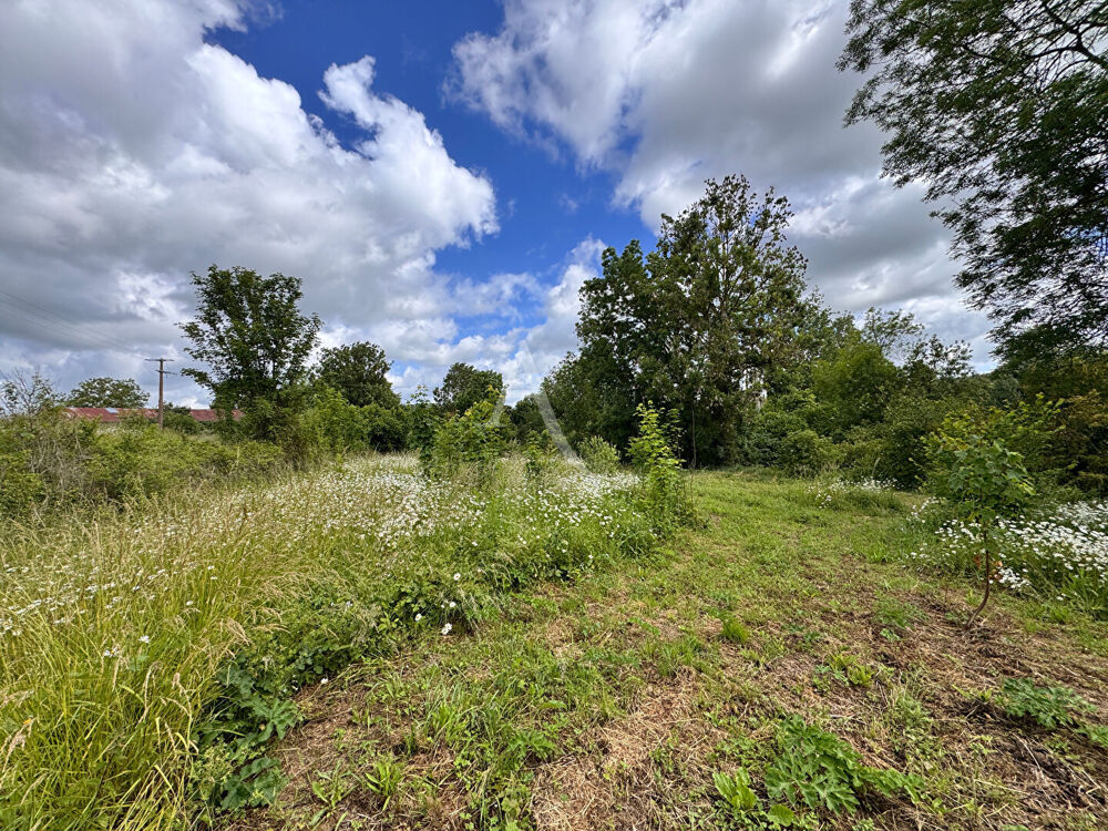 Vente Terrain Terrain Chaussoy Epagny 2782 m2 Viabilisé - Non constructible Chaussoy epagny