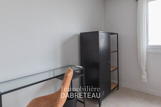  Appartement � louer 4 pi�ces 93 m�
