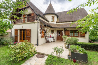  Maison  vendre 6 pices 145 m