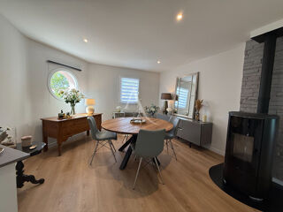  Maison  vendre 6 pices 142 m