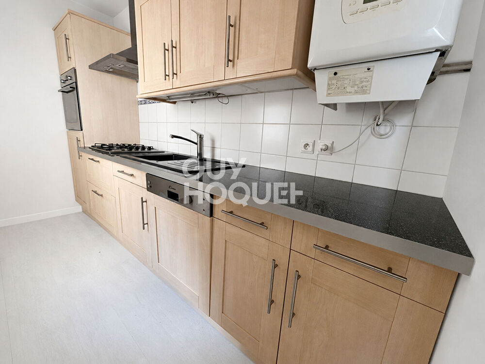 Beau duplex 3 chambres dans petit immeuble calme