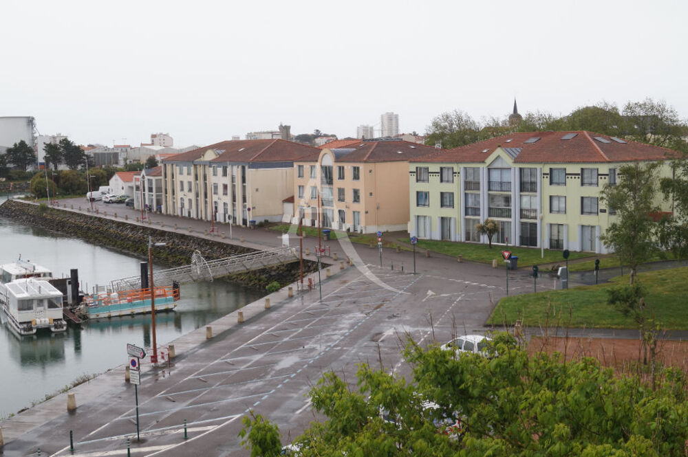 Location Appartement STUDIO MEUBLE   A LOUER  A L ANNÉE Les sables d olonne