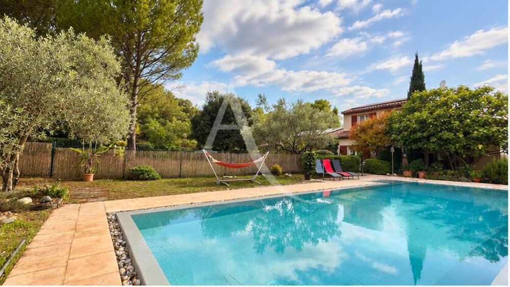 Vente Maison VILLA DE 180 M2 AVEC PISCINE JARDIN 1800M2 AU CALME PANNEAUX SOLAIRES Vinon sur verdon
