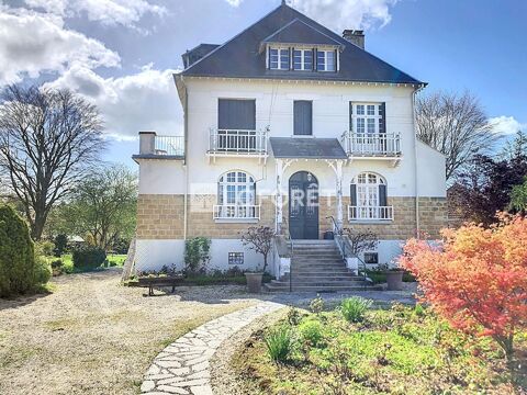   Maison  bourgeoise art d�co au centre ville de Vouziers Villa - 9 pi�ce(s) - 263 m�