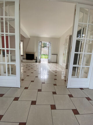  Maison � vendre 5 pi�ces 140 m�