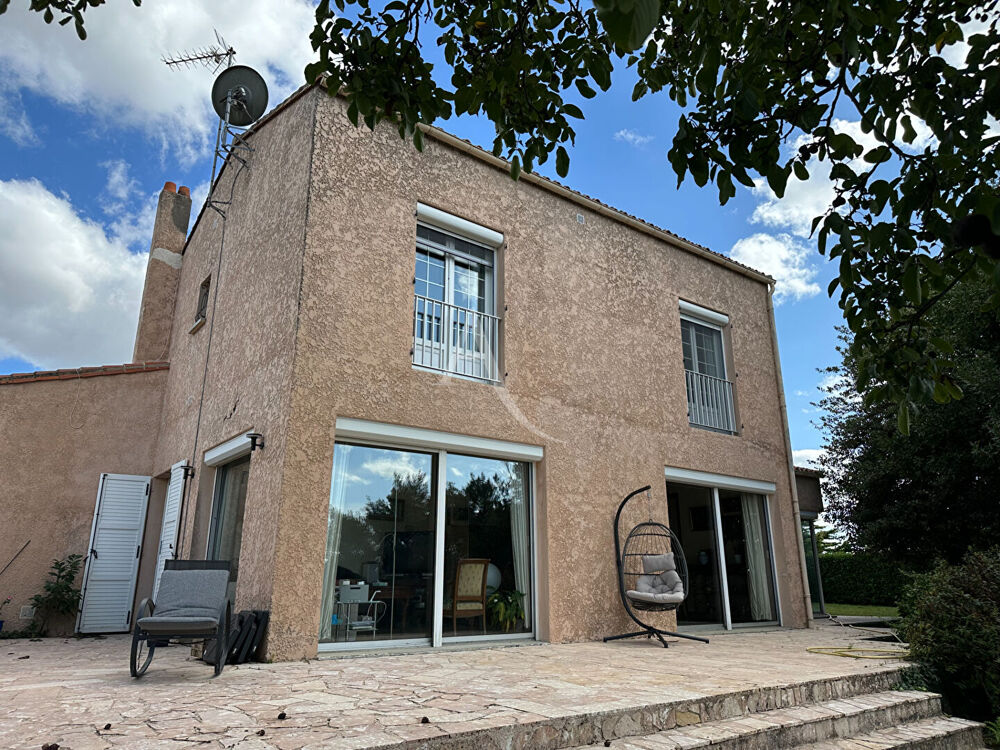 Estuaire de la Charente - Proche Rochefort - Maison 7 pièce(s) 174.85 m2