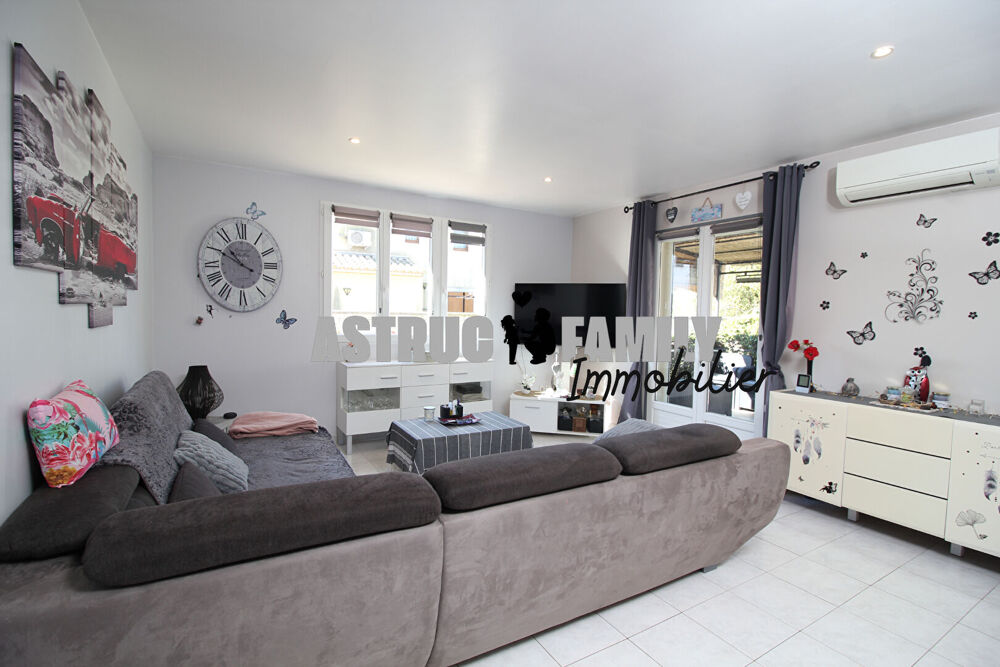Aigues-Mortes - Maison plain-pied -3 chambres - Jardin arboré - Garage - Piscine possible - Quartier recherché