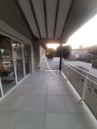  Maison à louer 4 pièces 134 m²