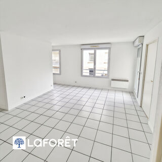  Appartement à louer 3 pièces 55 m²