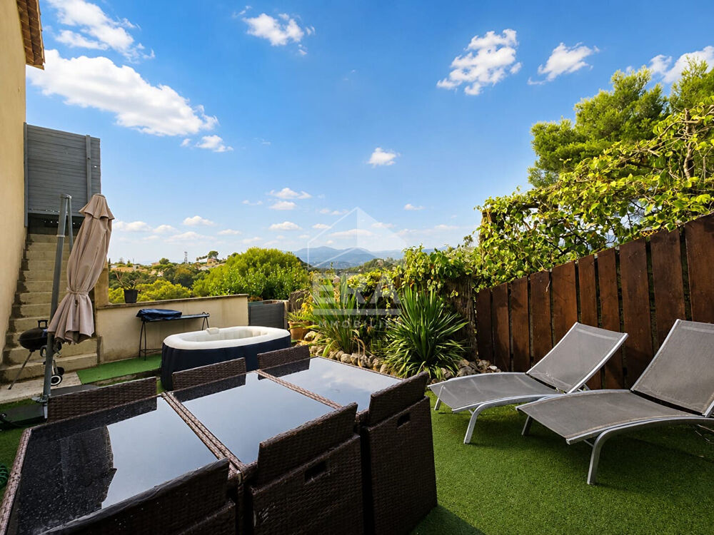 Charmant deux pièces avec jardin au calme absolu