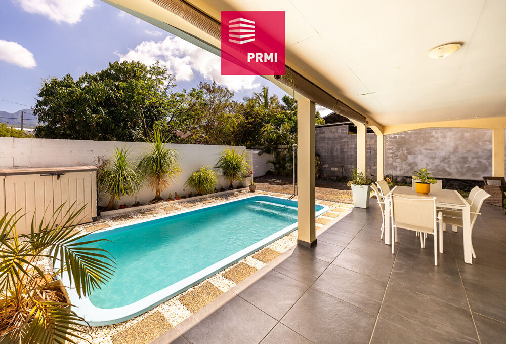 Maison F5 avec varangue et piscine, Secteur St Louis 97450