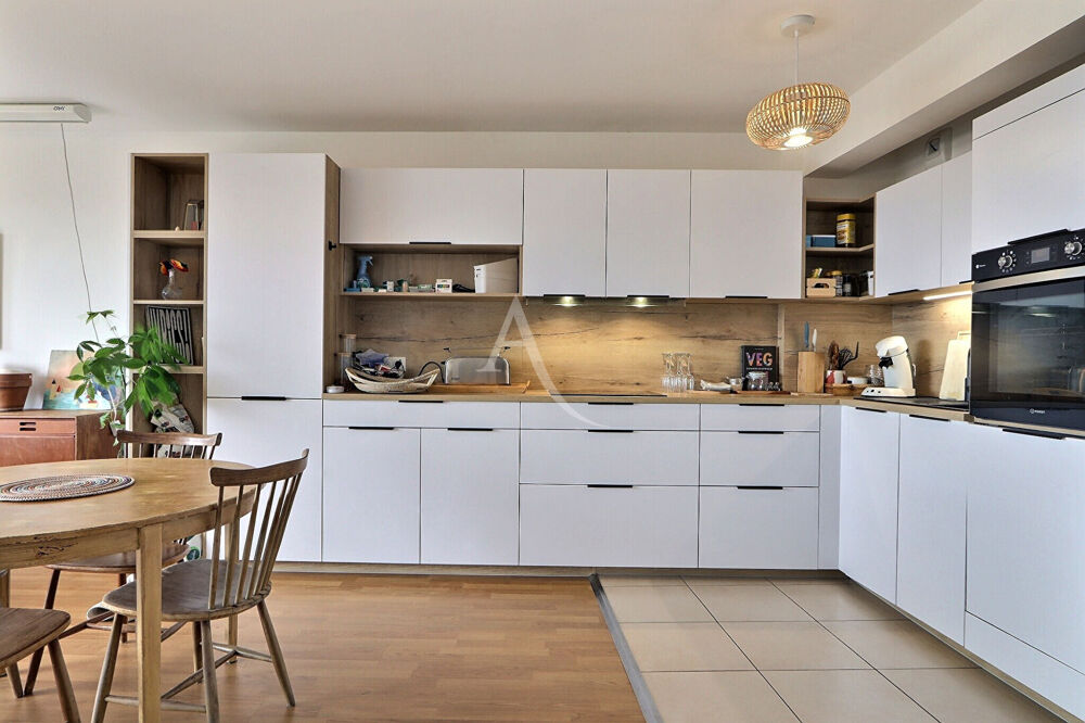Location Appartement Appartement Aubervilliers 4 pièce(s) 88.36 m2 Aubervilliers