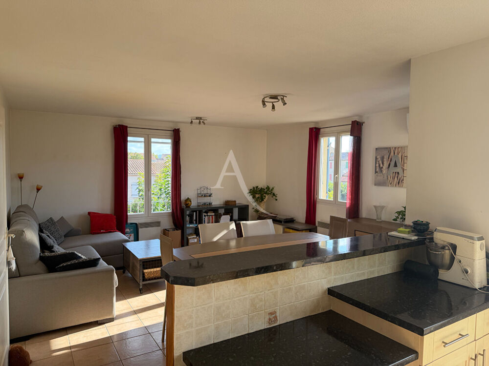 Vente Appartement Appartement La Crau 3 pièce(s) 68 m2 + parking privatif La crau