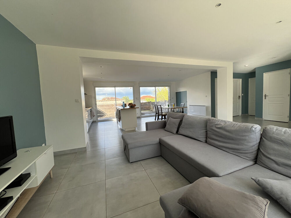 Vente Maison Spacieuse maison familiale avec fort potentiel - Quartier calme de Caussade Caussade