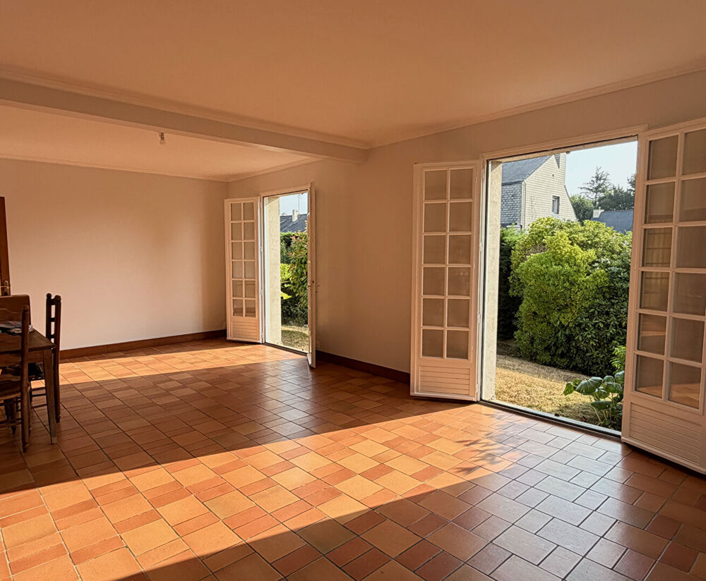 Maison - 6 chambres (165m2) sur sous-sol complet - Saint Malo