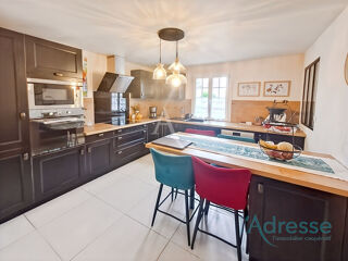  Maison  vendre 8 pices 150 m