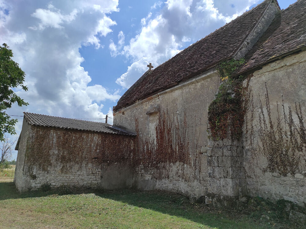 Vente Maison A vendre ancienne chapelle ISMH à restaurer 130 m2 à Civray Civray