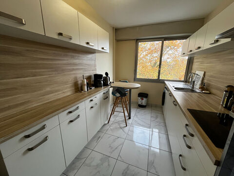  Appartement  louer 4 pices 91 m