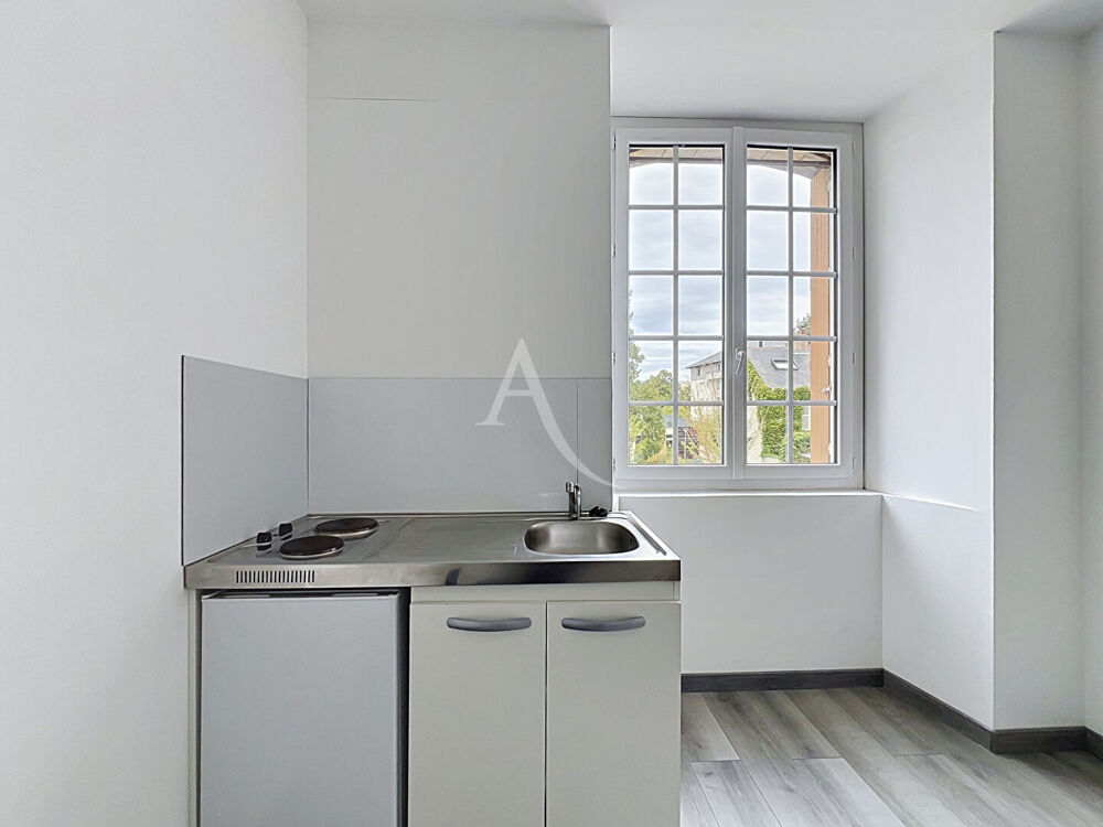 Location Appartement A LOUER La Madeleine Angers 3 pièces 38 m² Angers