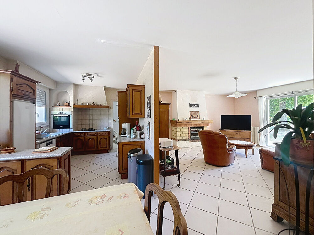 Maison Saint Cyr En Val 8 pièces avec grand jardin