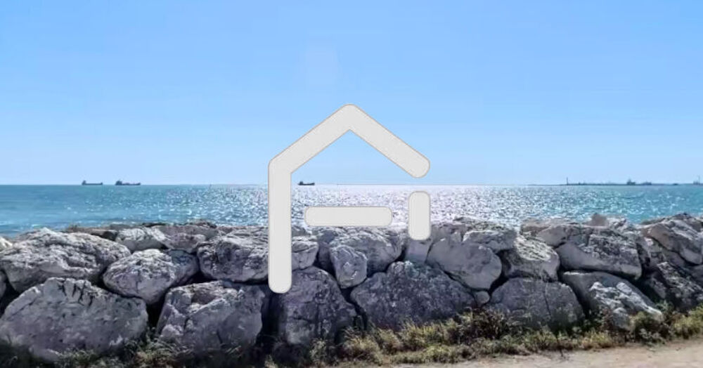 Vente Appartement T2 LOUÉ 650  - LOCATAIRE EN PLACE DEPUIS 2010 - TERRASSE + PARKING - SPÉCIAL INVESTISSEUR Fos sur mer