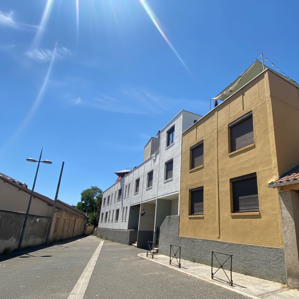 Appartement T3 avec terrasse et garage Centre-ville de Cahors