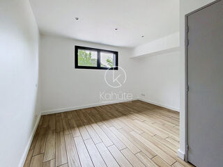  Maison à louer 7 pièces 165 m²
