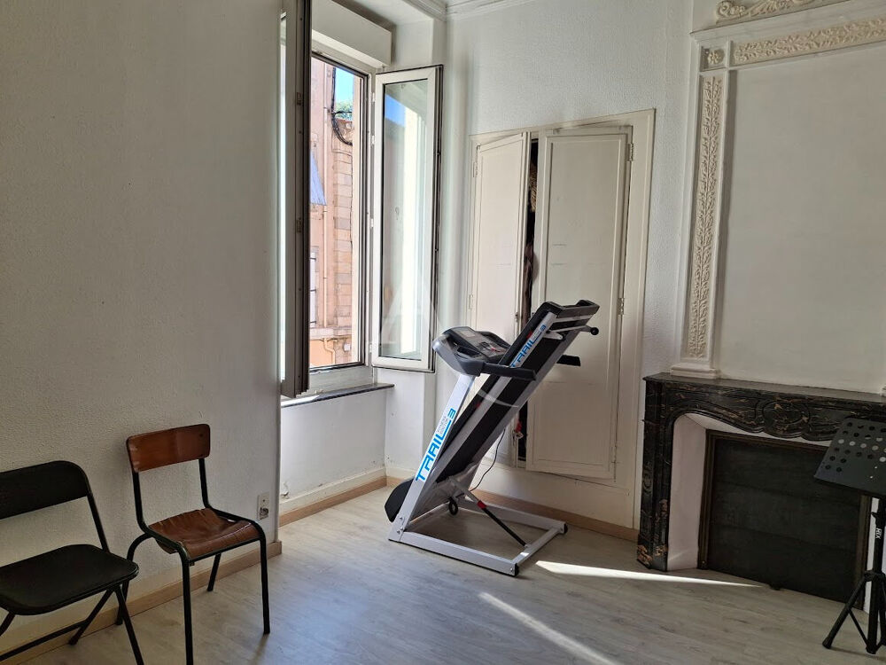 En centre ville de BEDARIEUX Immeuble de caractère 300 m²