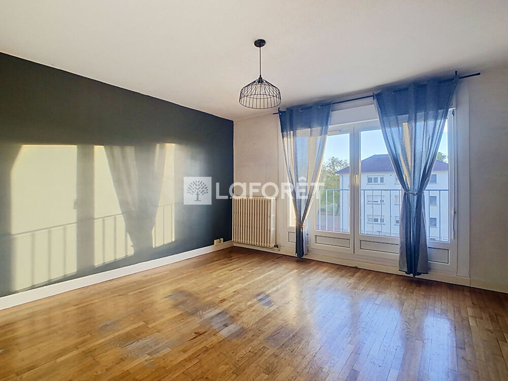 Location Appartement Appartement de type T3 73.27m2 à Neufchâteau Neufchateau