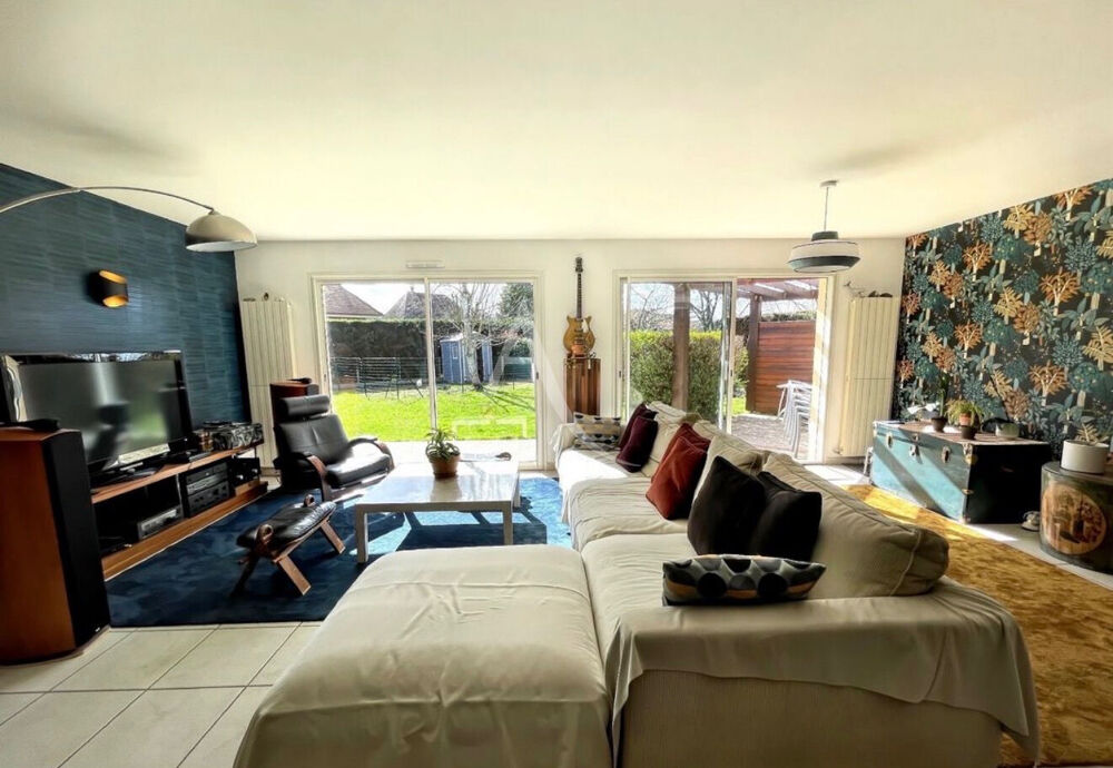 Vente Maison Hauts d'Idron/Lée maison plain pied 6 pièce(s) et double garage Lee