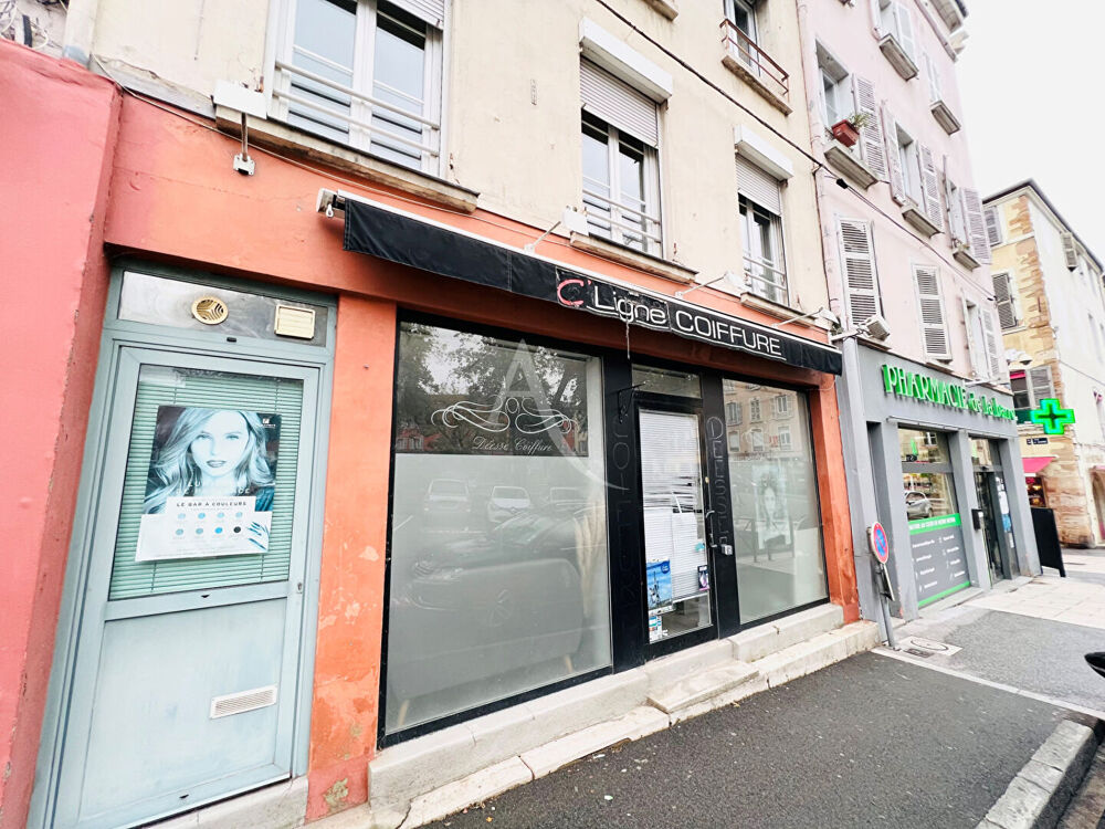   A VENDRE - Local commercial 46 m² - Centre ville MÂCON Macon