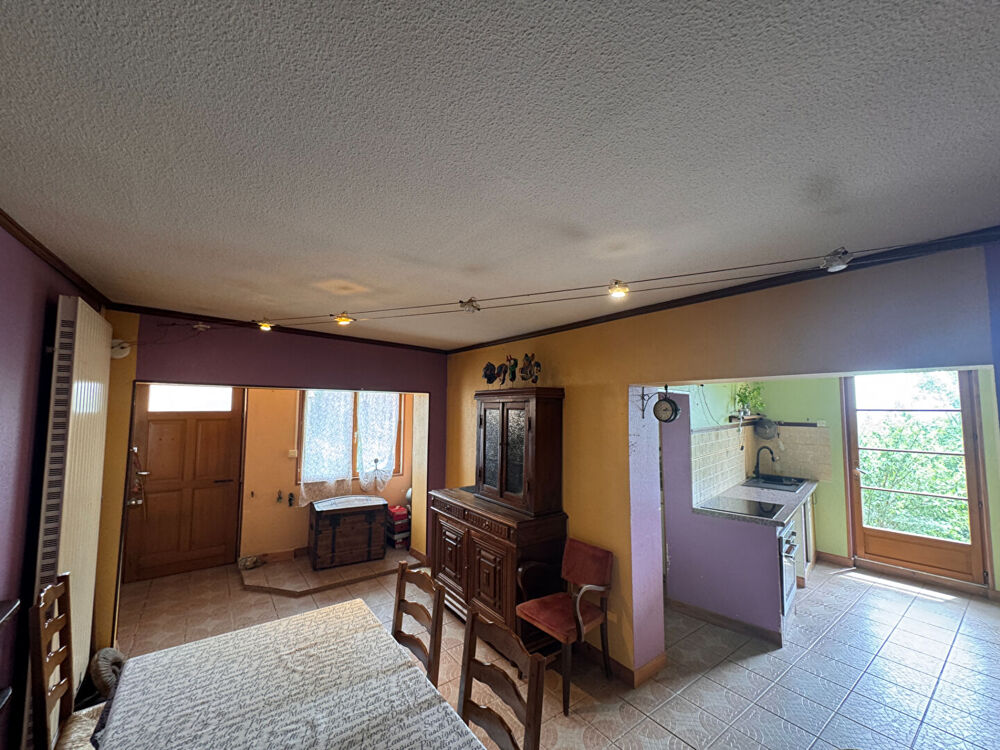 Maison 5 pièces à vendre à Montcenis - 79 000