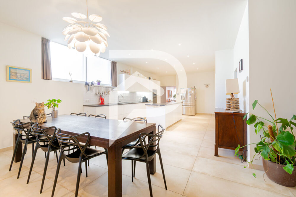 Appartement Marseille 5 pièce(s) 166 m2