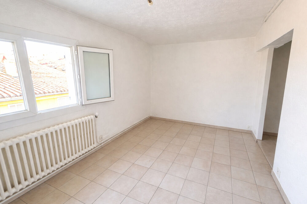 Location Appartement AIX CENTRE HISTORIQUE - Rue Bédarrides Aix en provence