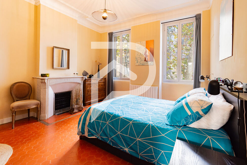 Vente Appartement Appartement 3 pièce(s) 70 m2 - MARSEILLE 13005 LE CAMAS Marseille 5
