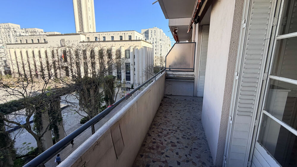 Co-Exclusivité - T4 avec balcon - Gratte Ciel
