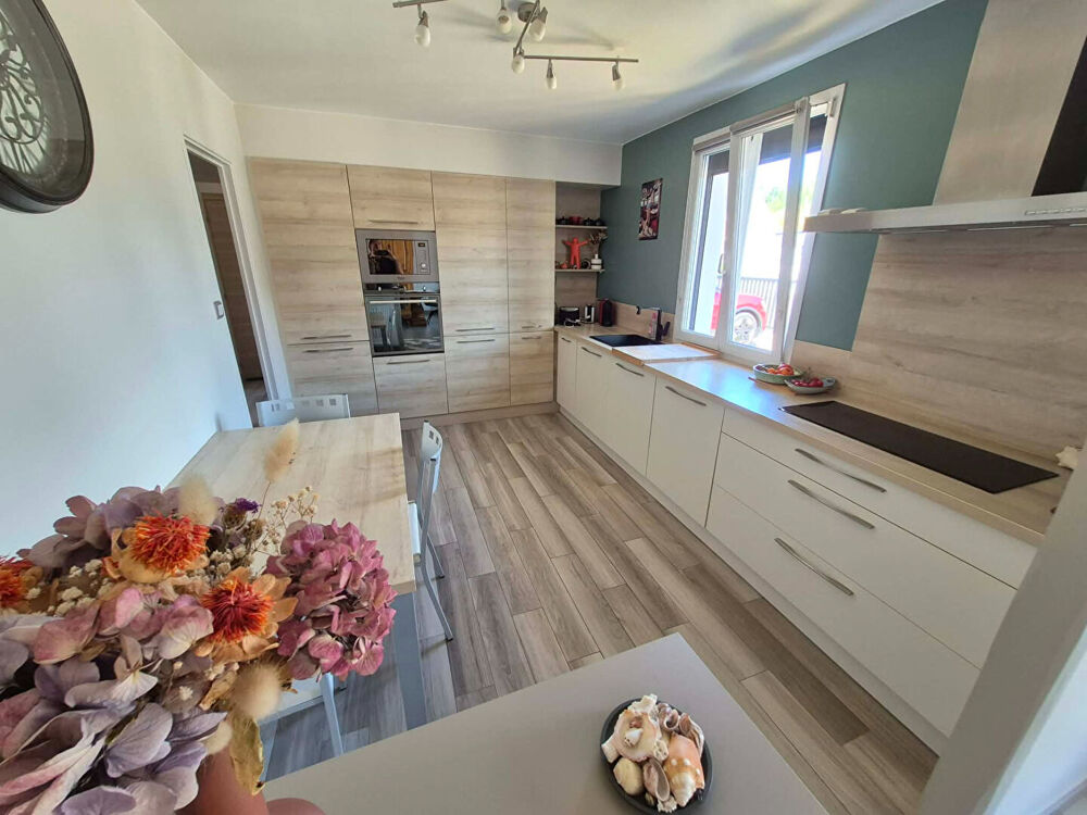 Rang Du Fliers , semi plain pied , 3 chambres de 123 m2 habitables , DPE B !!