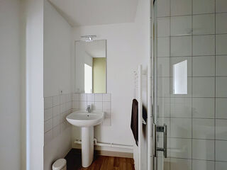  Appartement à louer 1 pièce 34 m²