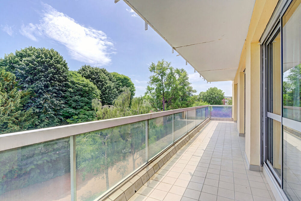 Vente Appartement Appartement Saint Germain En Laye 5 pièce(s) 102.46 m2 Saint germain en laye