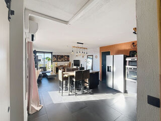  Appartement � vendre 3 pi�ces 81 m�