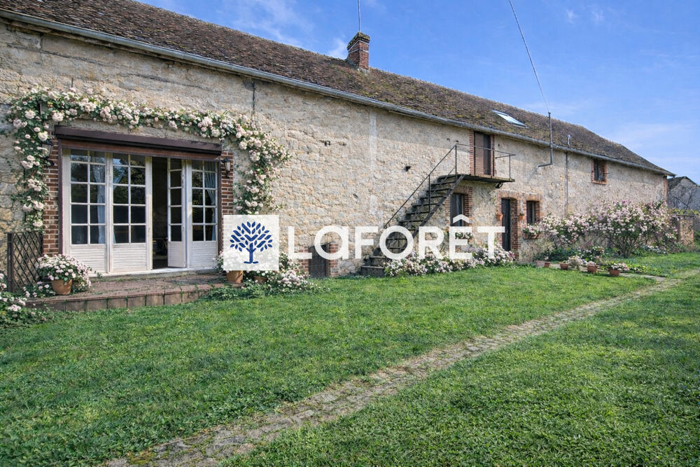 Vente Maison Longère à fort potentiel avec dépendances proche Provins Provins