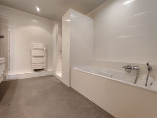  Appartement  vendre 5 pices 141 m