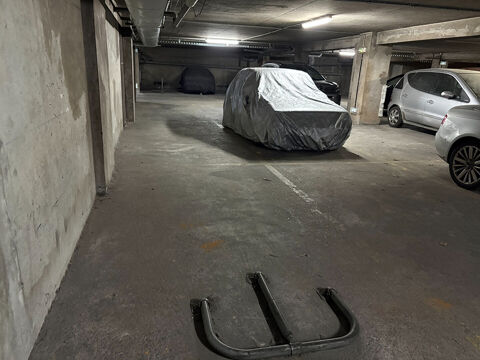  Parking / Garage � louer 