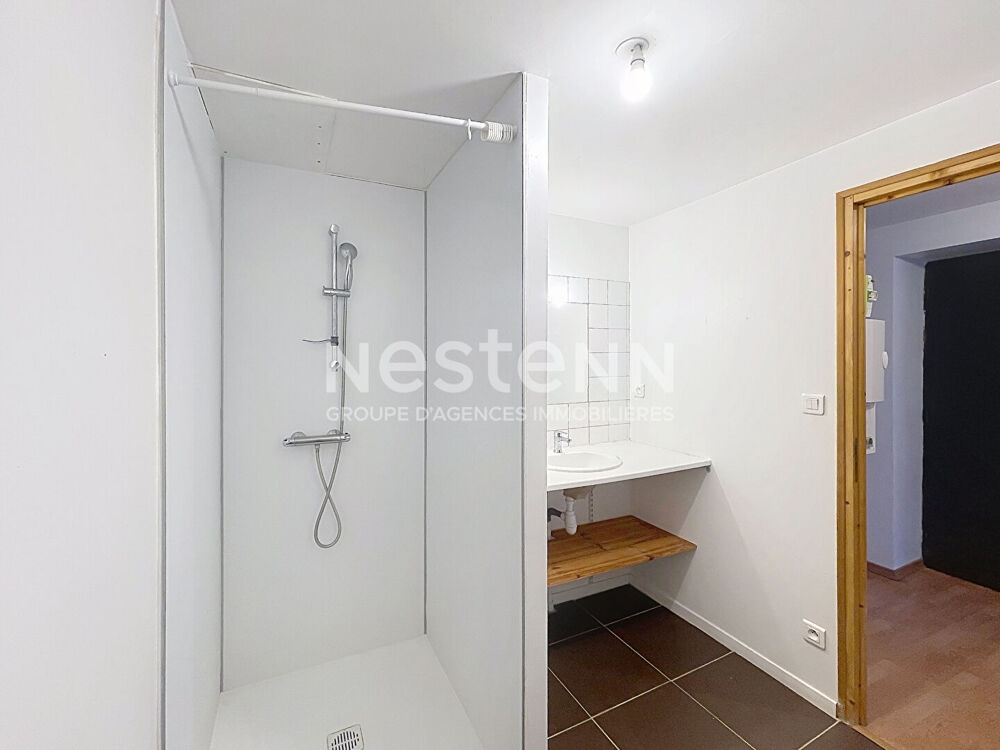 Appartement F3 1er étage en centre ville YSSINGEAUX
